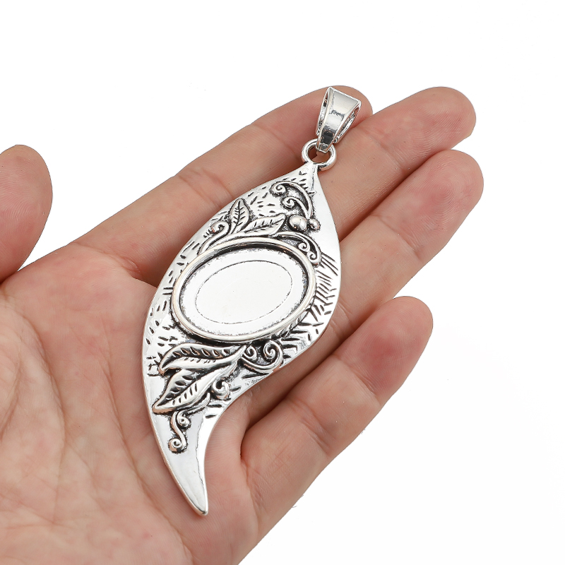 Jewelry Making Paris - Folha Pendant Blanks Configurando Bandeja para