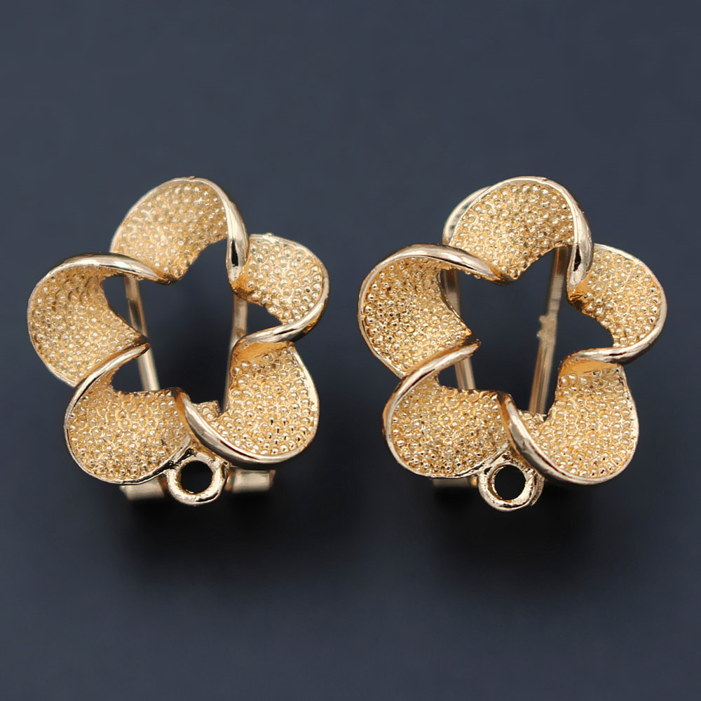 Jewelry Making Dubai - 10 pares de Brincos de Flor